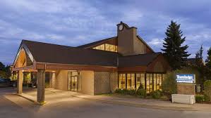 travelodge barrie on bayfield barrie