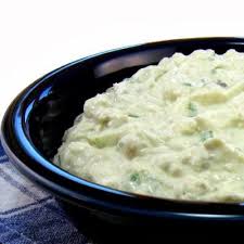Maybe you would like to learn more about one of these? Dip De Gorgonzola E Nozes Blue Cheese Dip Cheese Dip Recipes