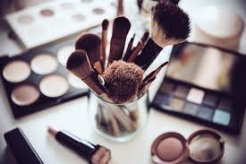your guide to makeup brushes how to