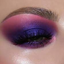 ultra violet sắc tím đậm thống lĩnh