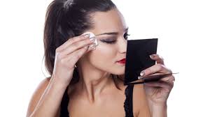 makeup removal mistakes that can damage