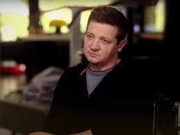 jeremy renner d for a few seconds