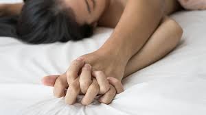 כאבים ביחסי מין: 8 גורמים שעלולים להוביל לתופעה - וואלה! בריאות