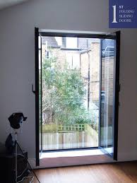 Frameless Glass Window Seats And