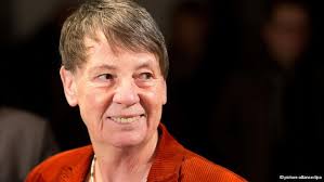SPD-Schatzmeisterin Barbara Hendricks verkündete die frohe Botschaft