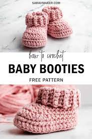 clic crochet baby booties with