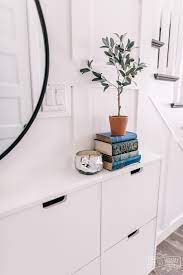 small entryway makeover with ikea shoe