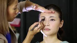 natural makeup look tutorial by