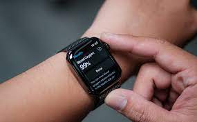Bloomberg: Apple Watch Series 8 sẽ không có thêm bất kỳ tính năng đo đạc  sức khoẻ nào mới?