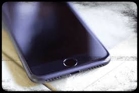 my ipad or iphone screen black or blank