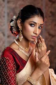 royal maharashtrian bridal makeup by