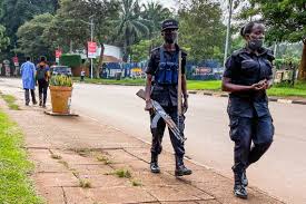 Ugandans are casting their ballots amid heavy uganda people's defense force soldiers and police have also been patrolling the city on foot, mainly museveni, who took power by force in 1986, is considered a key us ally on security matters. Hvm Bfokozbjlm