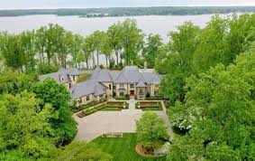 gated waterfront estate near annapolis