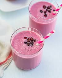 easy pomegranate smoothie a couple cooks