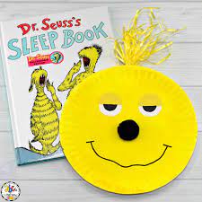 Read a beloved dr seuss book and let the fun continue long after the pages are closed. How To Make The Sleep Book Paper Plate Craft For Dr Seuss Day
