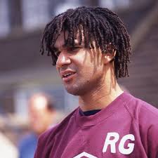 This biography profiles his childhood, life, football career, achievements and timeline. Chelsea Fc On Twitter Ruud Gullit Became Chelsea Manager Onthisday In 1996