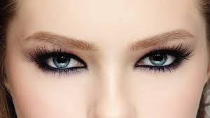 smokey siren eyes give you the best of