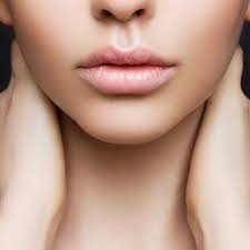 6 traits of youthful lips newbeauty