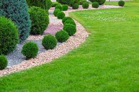 28 front yard landscaping ideas with