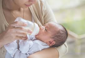 16 Advantages And Disadvantages Of Bottle Feeding