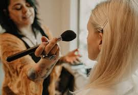 is a wedding hairstylist and makeup