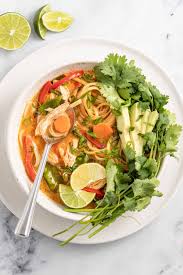 thai en noodle soup joyful