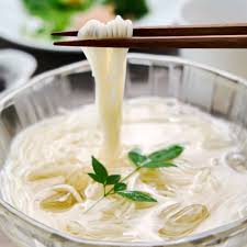 cold somen noodles with dipping sauce