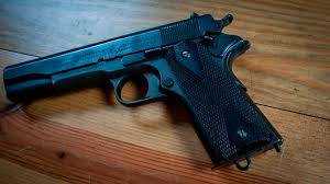 It features a 7 round magazine and has an effective range of approximately 50 meters. Colt Model 1911 Handgun G156 The Eddie Vannoy Collection 2020