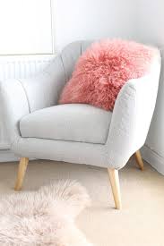 Plus, they can swivel and roll all around your room, which can be fun when you feel a bit too stressed. Comfy Cute Chairs For Bedrooms Novocom Top