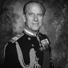 Książę filip był najdłużej żyjącym mężczyzną w całej historii brytyjskiej rodziny królewskiej. 7ppvskw44938tm