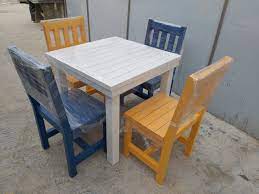 Конструкцията и краката на масата , и столовете са от. Drveni Masi I Stolove V Masi V Gr Sofiya Id16659210 Bazar Bg