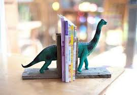 how to make dinosaur bookends in 5 easy