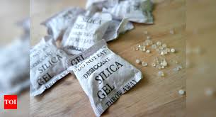 accidentally eat a silica gel packet