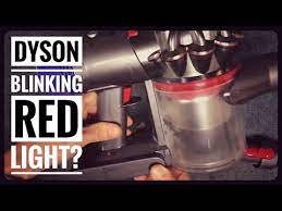 dyson with blinking red light you