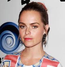 Related pictures : Taryn Manning - taryn-manning-just-dance-4-launch-party-01