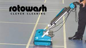 hard surface floor cleaning machine