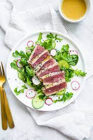 seared tuna salad with wasabi er sauce