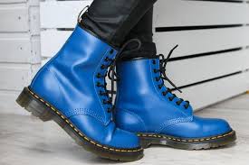 Free express delivery on orders over $150 & afterpay available. Dr Martens Puts Best Boot Forward With Year S First Big Ipo