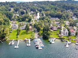 danbury ct waterfront homes