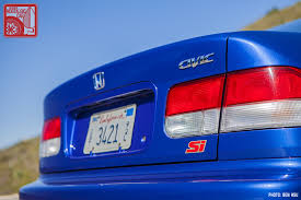 Driving A 200 Mile Em1 Honda Civic Si