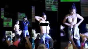 Descontrol en un boliche de Paraná: alentaban a las chicas a desnudarse a  cambio de un vino espumante