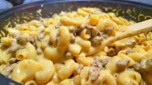 creamy mac cheese with ground beef