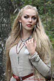 See more ideas about vikingové, vikingské ženy, jonathan rhys meyers. Image Result For Viking Queen Viking Queen Viking Woman Viking Women