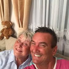 The pair have proved just how long they've been during the coronavirus lockdown, they have both been staying at lee's caravan, but with the series having come to a close, jenny will now. Inside Gogglebox Fan Favourites Jenny And Lee S Caravan That S Left Fans Jealous Mirror Online