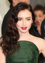 lily collins is this week s red carpet