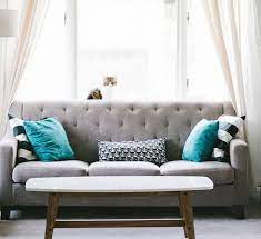 Sofa ruang tamu minimalis merupakan salah satu furnitur rumah yang harus kita perhatikan supaya anda bersama keluarga bisa merasa nyaman pada dan untuk tips memilih sofa ruan tamu dengan. Butuh Sofa Pengisi Rumah Minimalis Kami Punya 10 Rekomendasinya Untuk Anda 2020