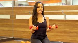 arm exercises with weights while