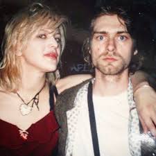 After cobain's death, love took part in several interviews where her worthiness as a widow was questioned. Kurt Cobain And Courtney Love January 17 1993 Sao Paulo Br Imgur