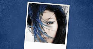 This premium navy blue hair dye for dark hair leaves a midnight blue hue. How To Get A Midnight Blue Hair Color L Oreal Paris