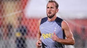 Harry Kane Bayern transfer could reach crucial step soon but PSG interested  too, says expert | Yardbarker